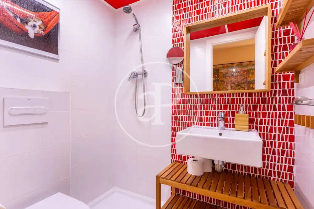 Bathroom of Houses for sale in Godelleta  with Air Conditioner, Heating and Private garden