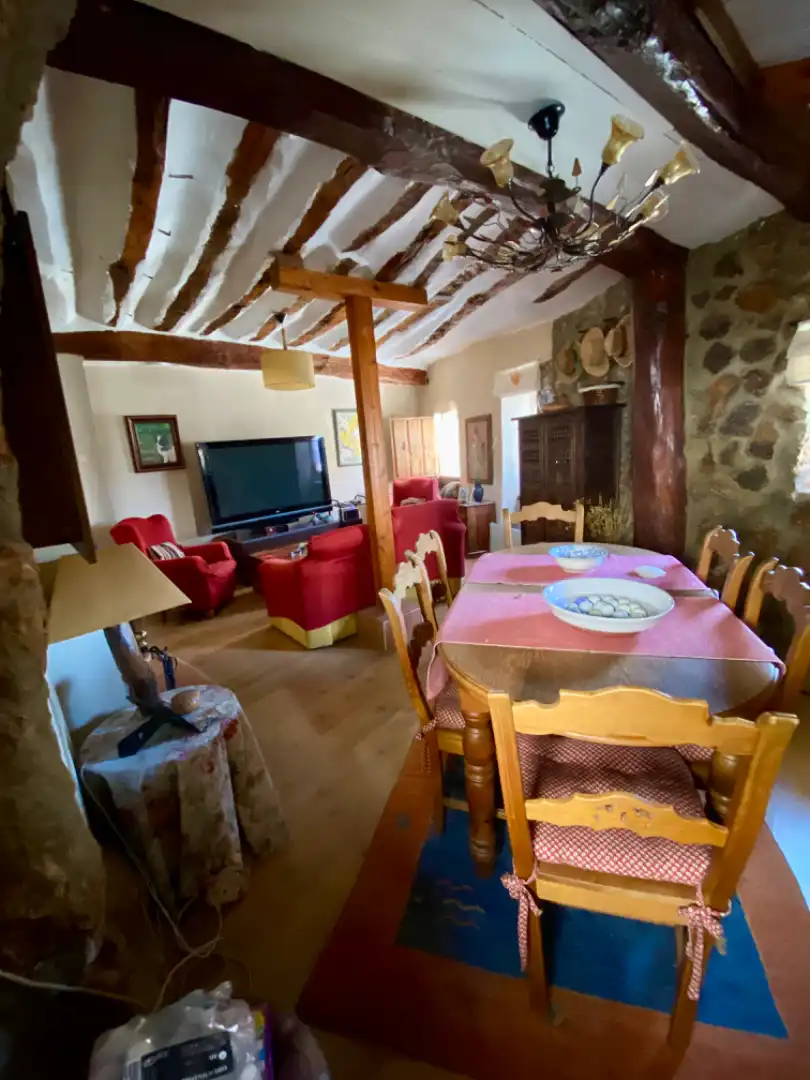 Country house zum Verkauf in Cifuentes