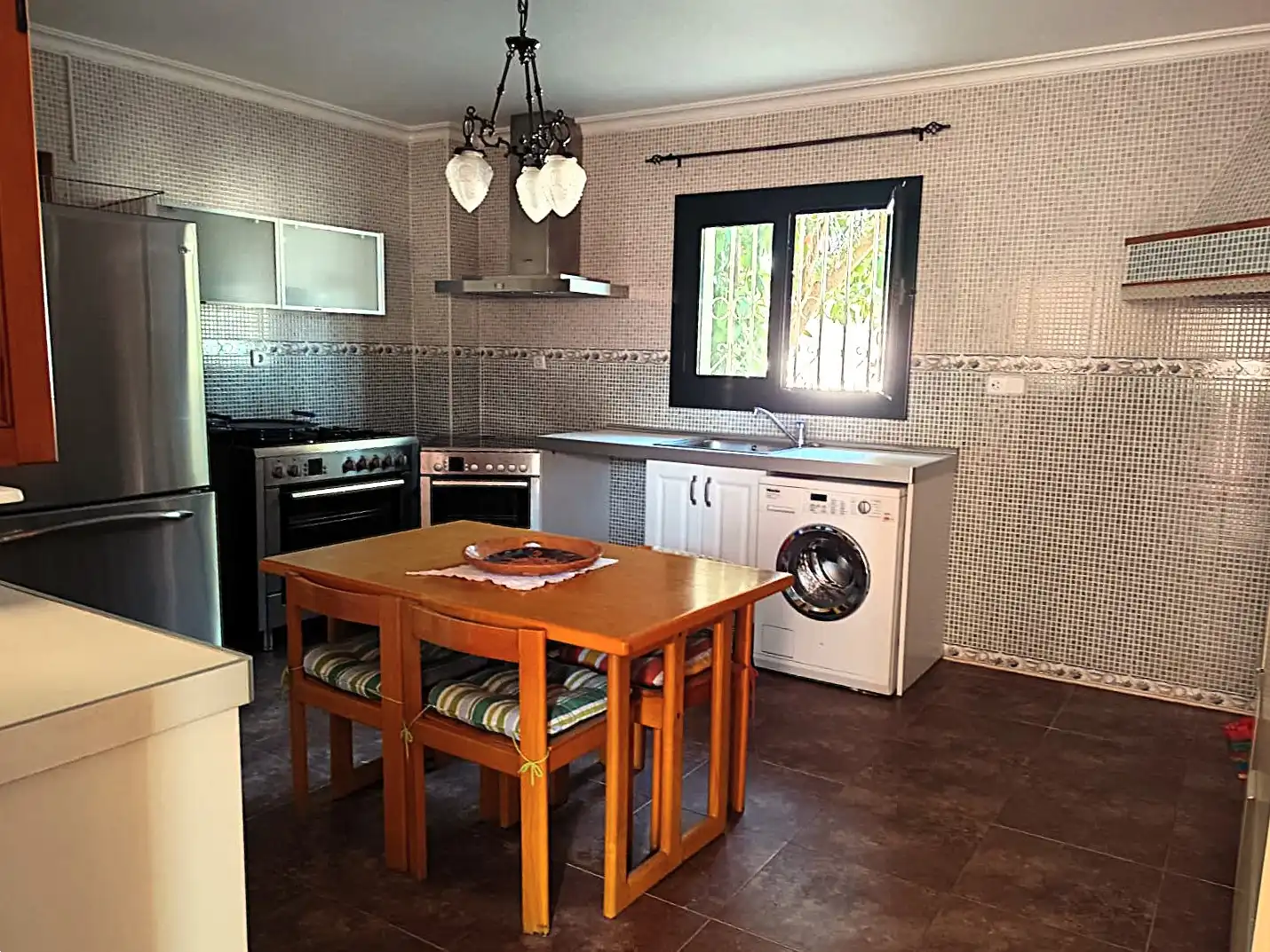 Cocina de Casa o chalet en venta en Aranjuez con Aire acondicionado, Calefacción y Terraza