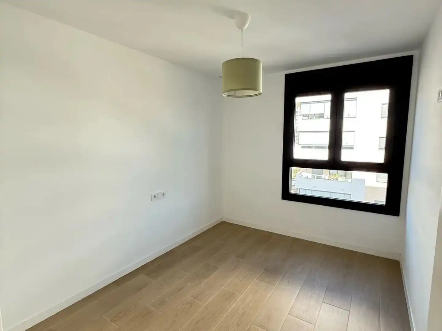 Habitación de Piso de alquiler en El Campello con Aire acondicionado, Calefacción y Piscina