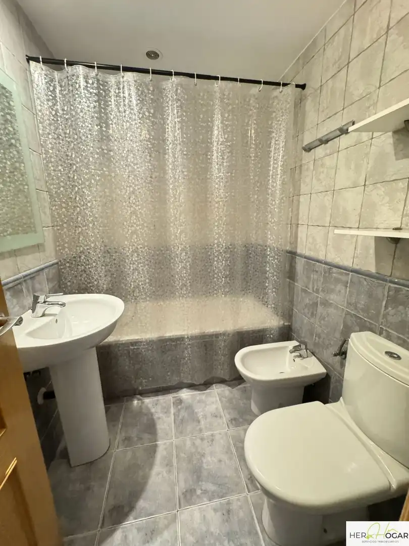 Bathroom of Houses for rent in Toledo  with Heating and Terrace