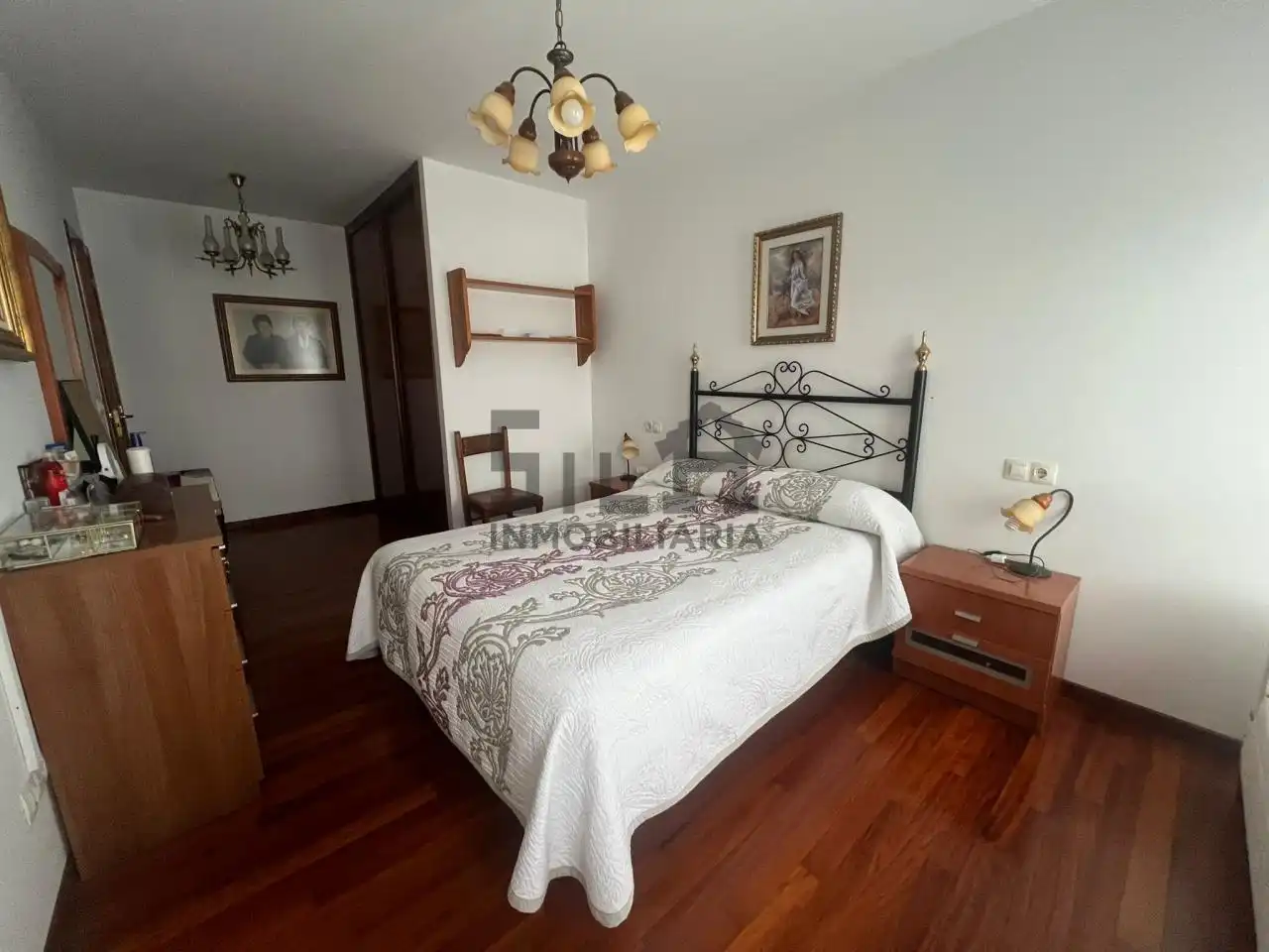 Dormitori de Apartament en venda en Barbadás amb Calefacció i Moblat
