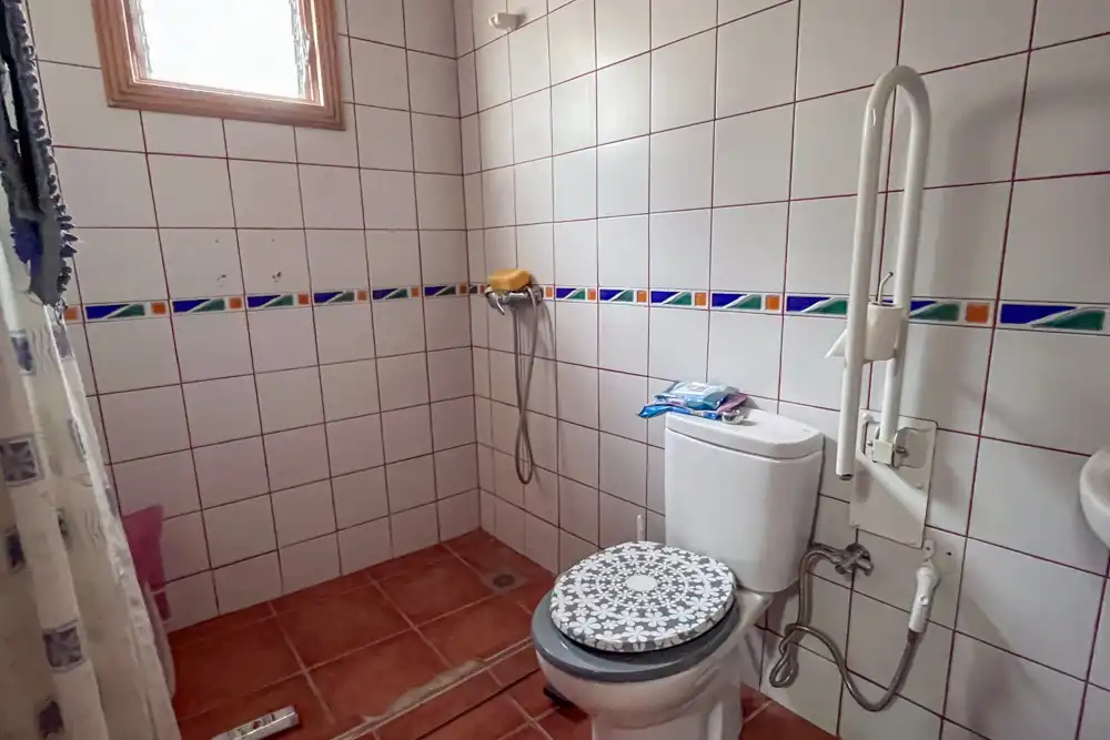 Bathroom of Country homes for sale in Hermigua  with Terrace and Furnished