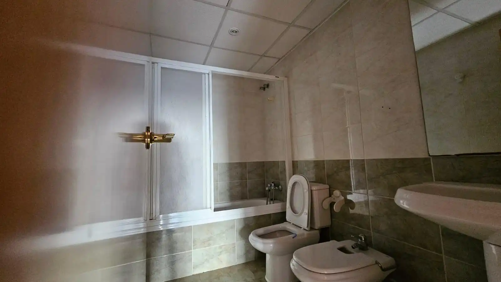 Bathroom of Flat for sale in Calafell  with Private garden, Terrace and Balcony