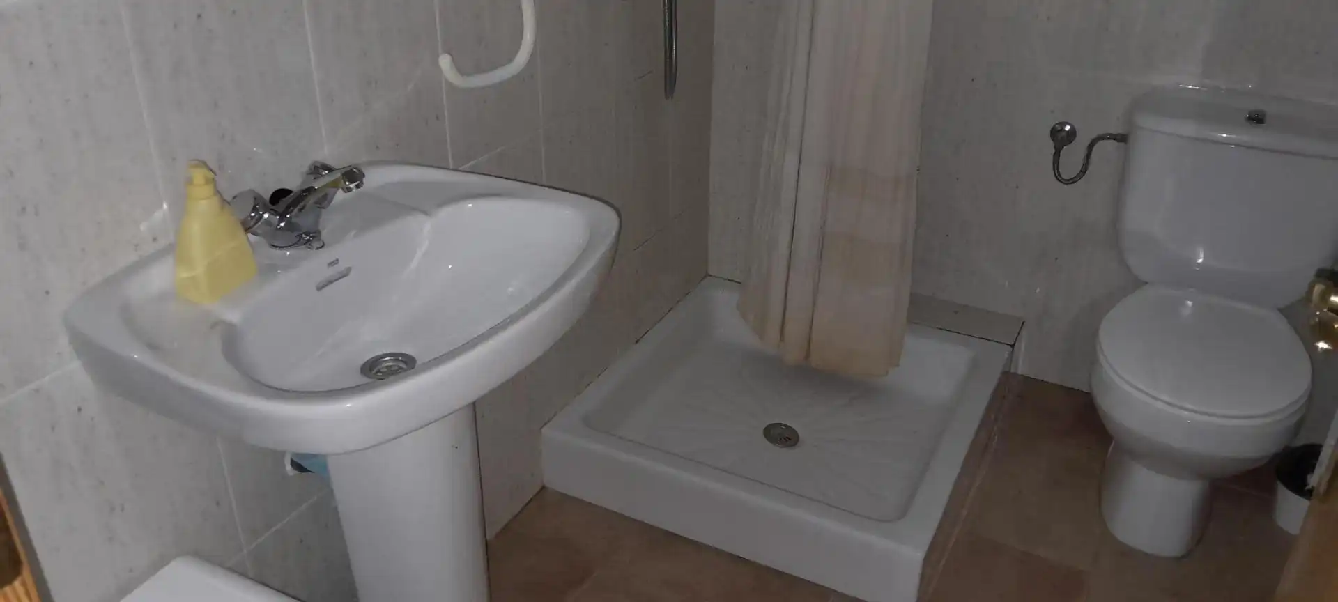 Bany de Casa o xalet en venda en Yecla amb Jardí privat i Moblat