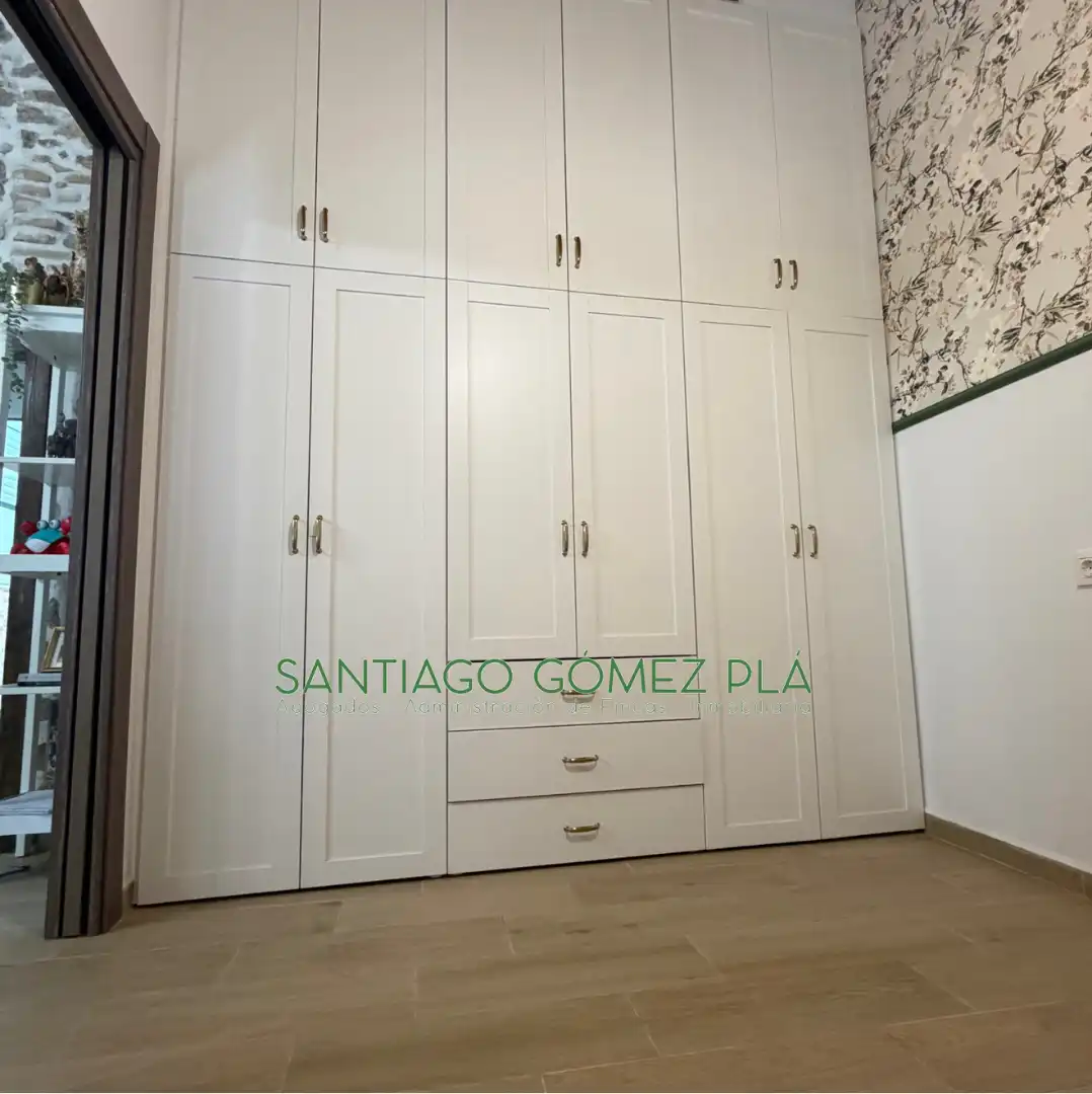 Dormitori de Casa o xalet en venda en Sagunto / Sagunt amb Terrassa, Traster i Moblat