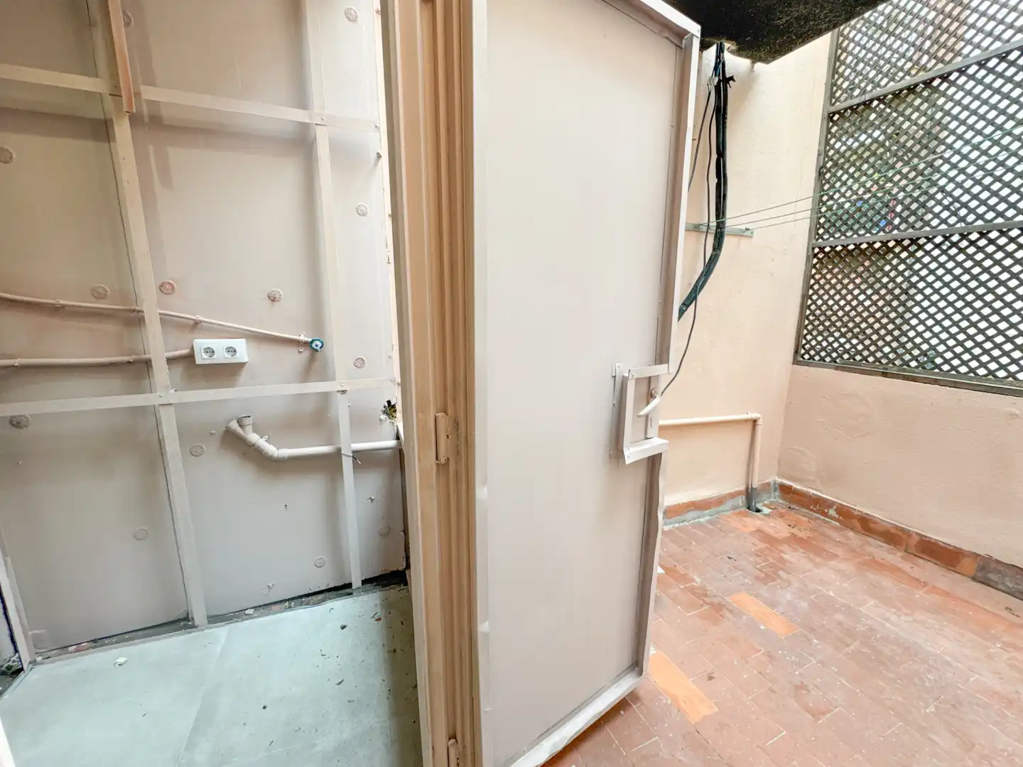 Flat for sale in Barcelona  with Terrace and Balcony