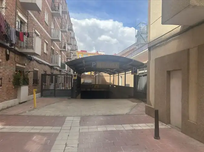 Aparcament de Garatge en venda en Valladolid