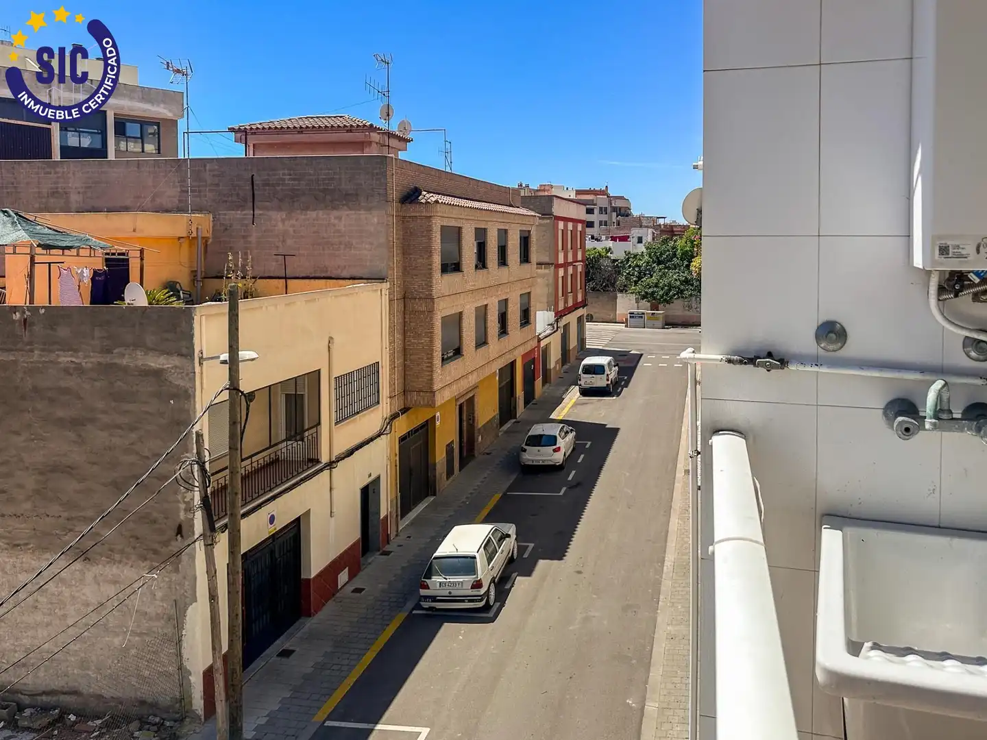 Außenansicht von Wohnung zum Verkauf in Almazora / Almassora mit Heizung und Balkon