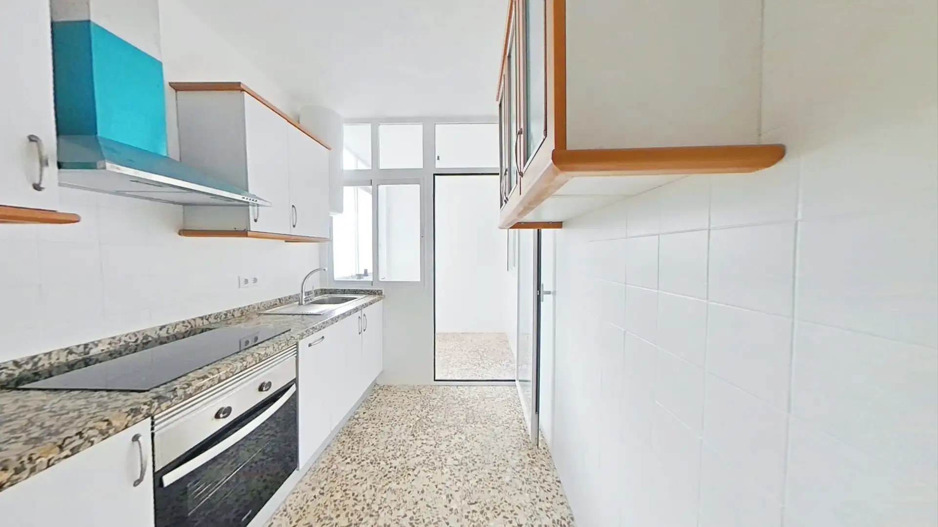 Flat for rent in Carolinas Bajas