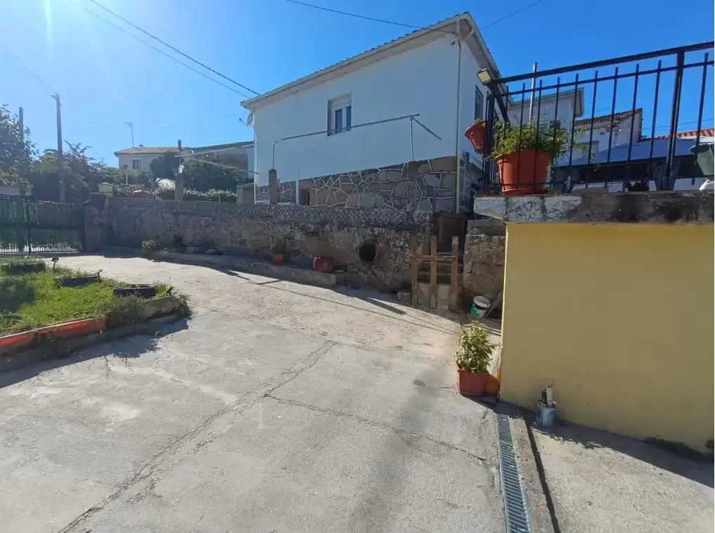 Casa amb balcó en venda a O Pereiro de Aguiar, imagen 4