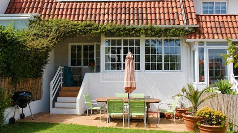 Foto 2 de Casa adosada en venta en Baiona, Pontevedra