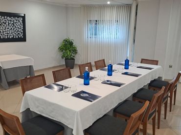 Business premises to rent in paseo maritimo 94