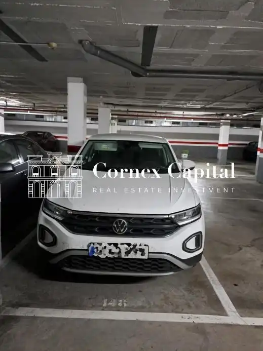 Parking à vendre à POBLENOU