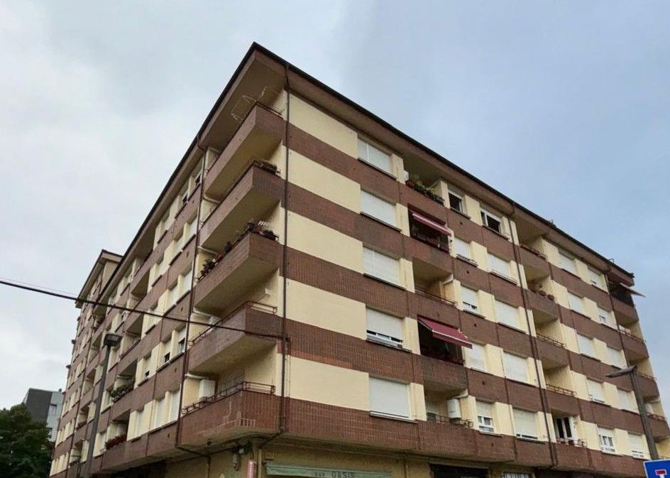 Exterior view of Flat for sale in Laudio / Llodio  with Heating, Terrace and Storage room
