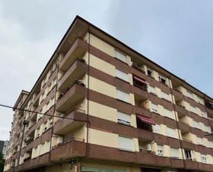 Vista exterior de Pis en venda en Laudio / Llodio amb Calefacció, Terrassa i Traster