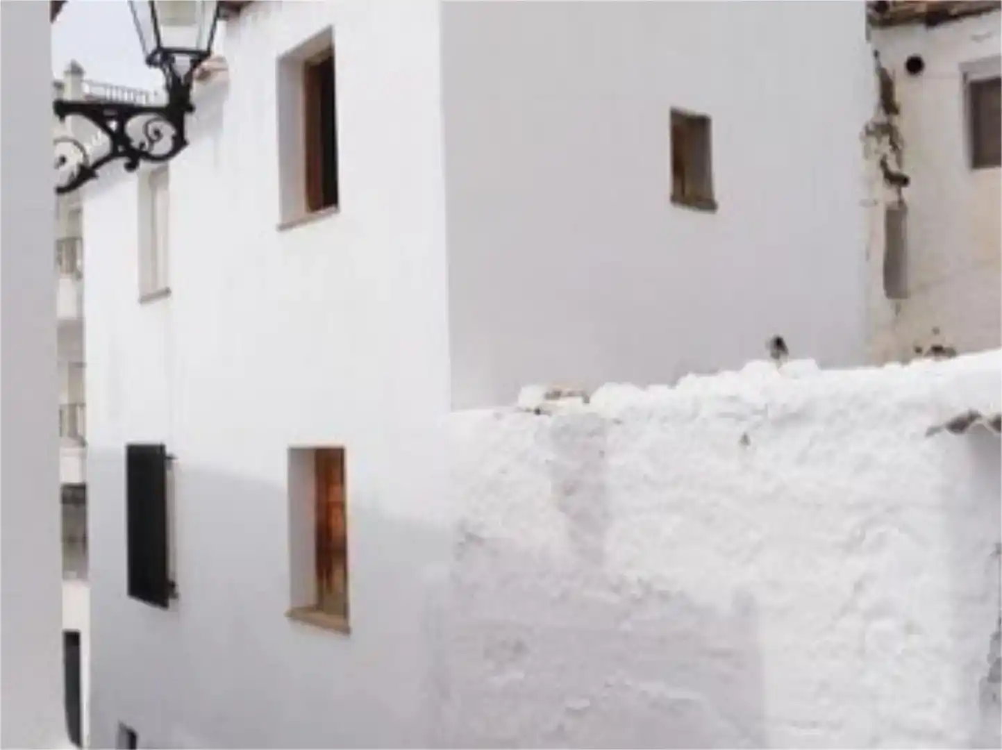 Vista exterior de Casa adosada en venda en Canillas de Albaida amb Aire condicionat, Traster i Balcó
