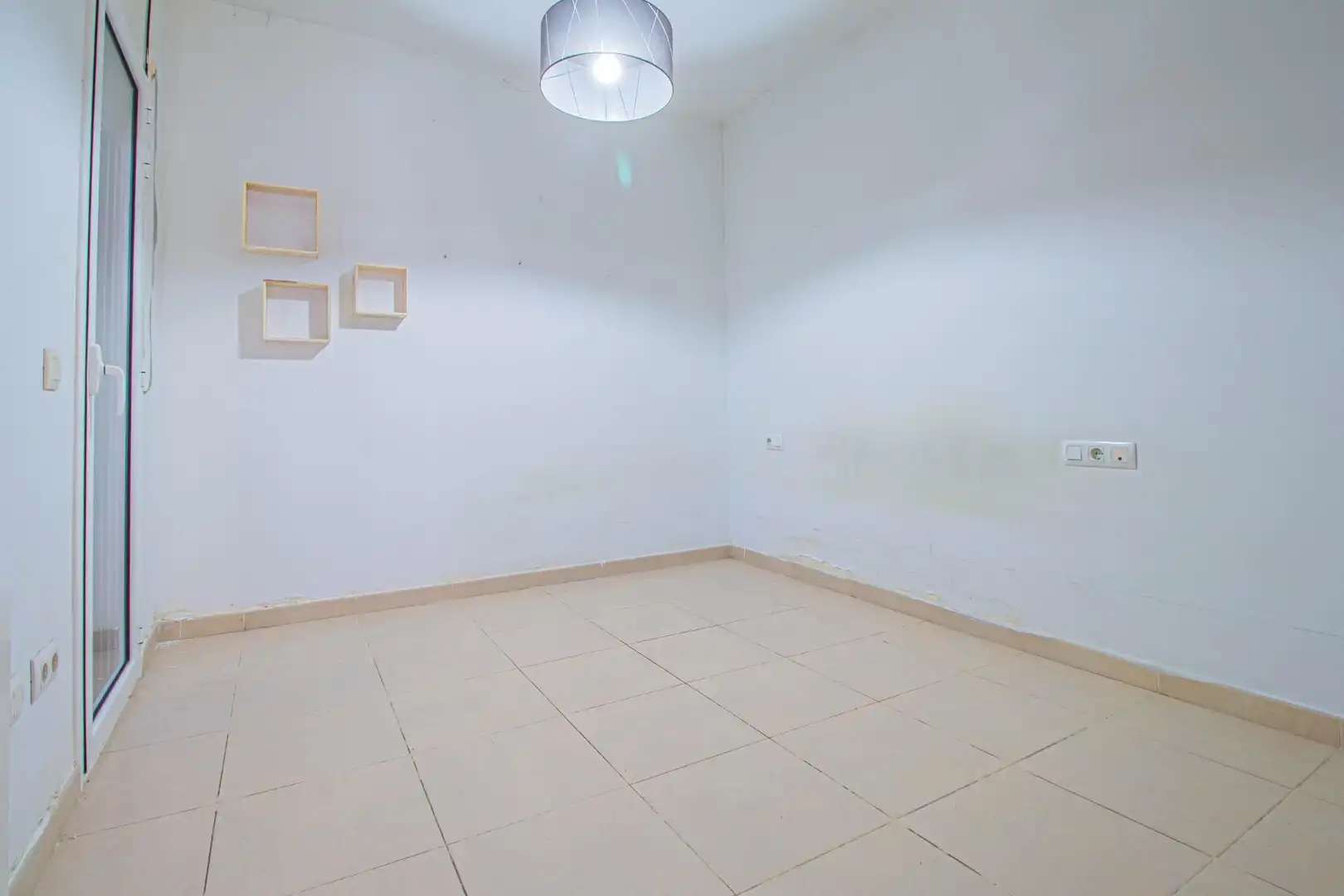 Erdgeschoss zum Verkauf in Figueres mit Heizung