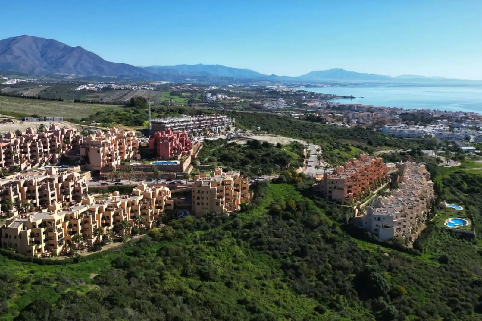Appartement compact avec terrasse à vendre à San Luis de Sabinillas