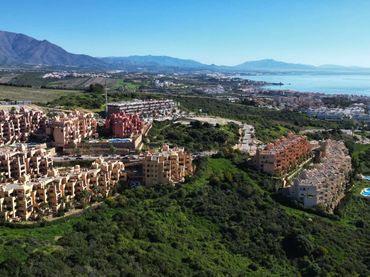 Appartement compact avec balcon à vendre à San Luis de Sabinillas
