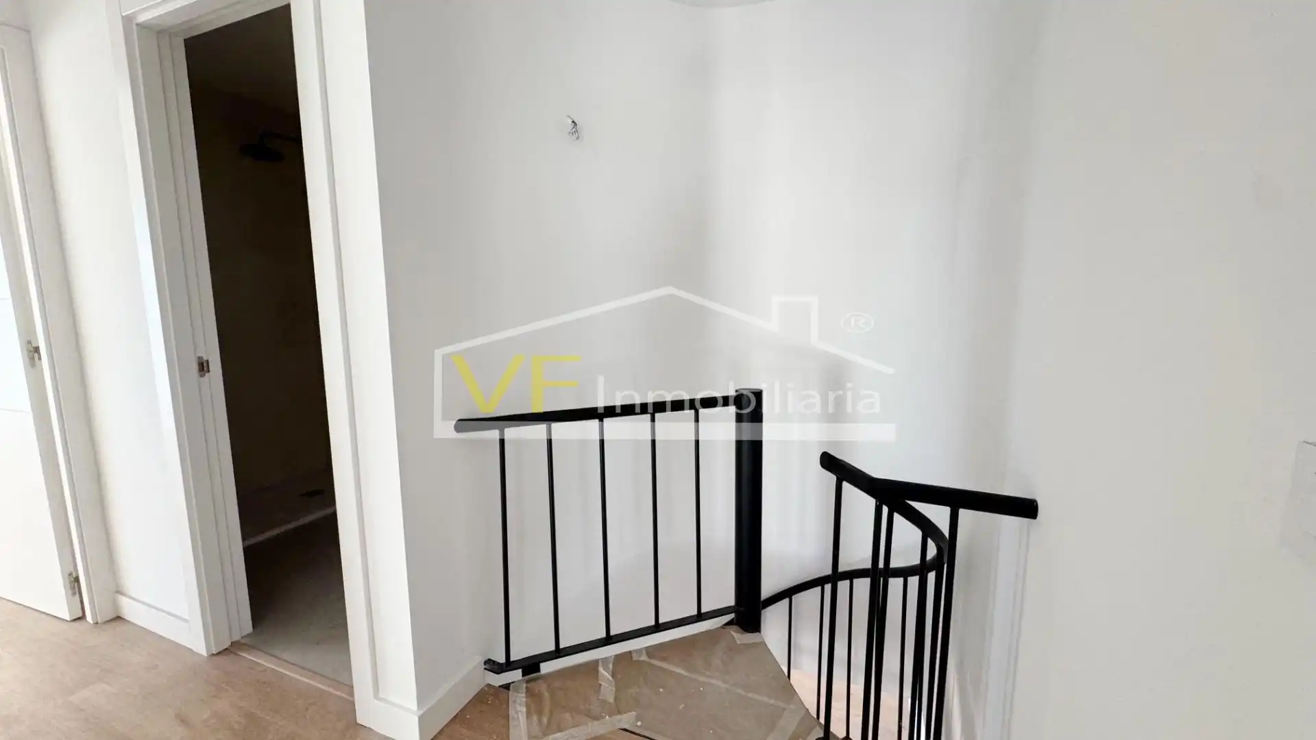 Dúplex en venda en Torremolinos amb Jardí privat, Terrassa i Traster