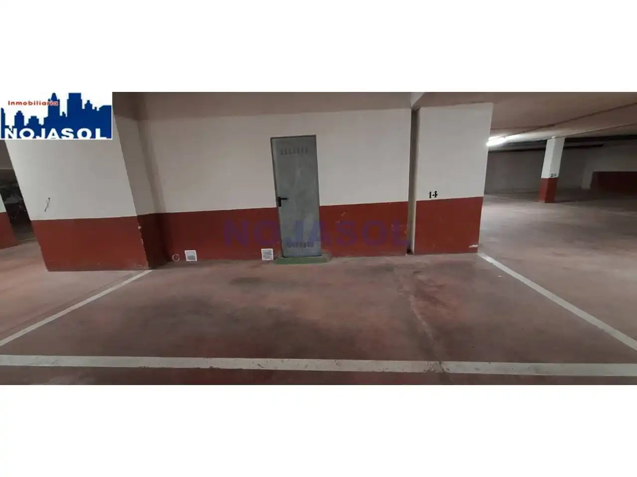Aparcament de Apartament de lloguer en Noja amb Calefacció, Jardí privat i Terrassa