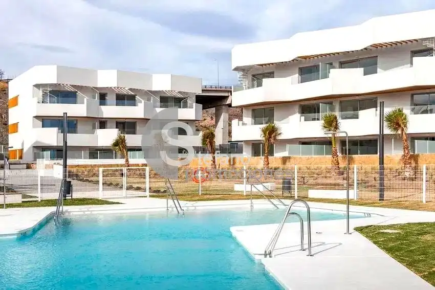 Vista exterior de Piso en venta en Málaga con Aire acondicionado, Terraza y Trastero