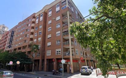 Exterior view of Apartment for sale in  Valencia Capital