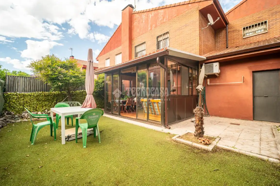 Terraza de Casa adosada en venta en Arganda del Rey con Aire acondicionado y Amueblado