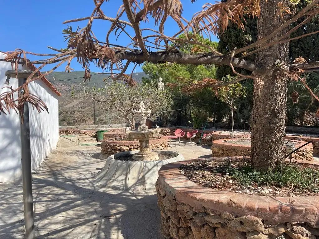 Casa rústica amb piscina en venda a Los Tablones - La Garnatilla, imagen 7