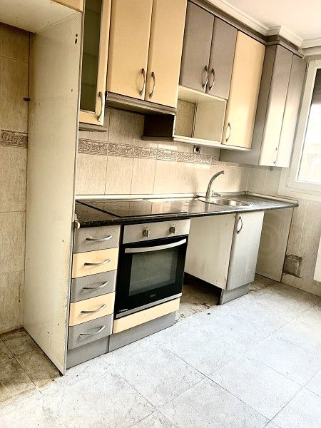 Cuina de Pis en venda en Miranda de Ebro amb Calefacció i Traster