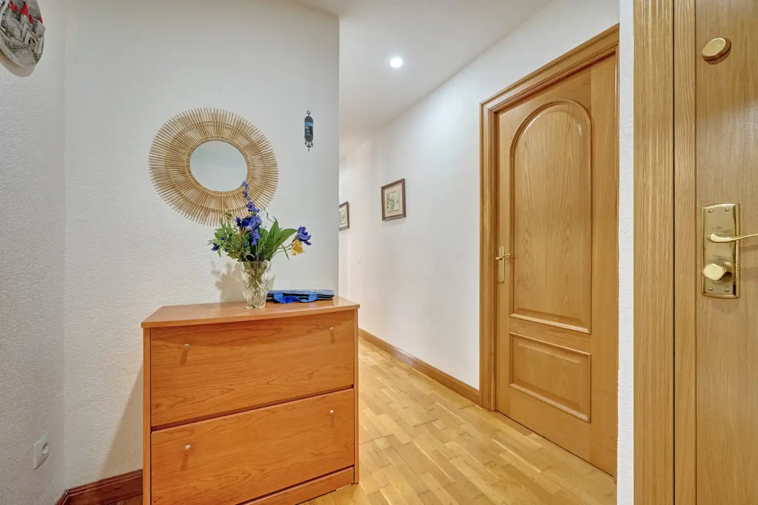 Wohnung zum Verkauf in  Pamplona / Iruña mit Parkett, Terrasse und Abstellraum