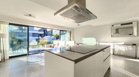 Foto 4 de Apartamento de alquiler en Centro, Estepona