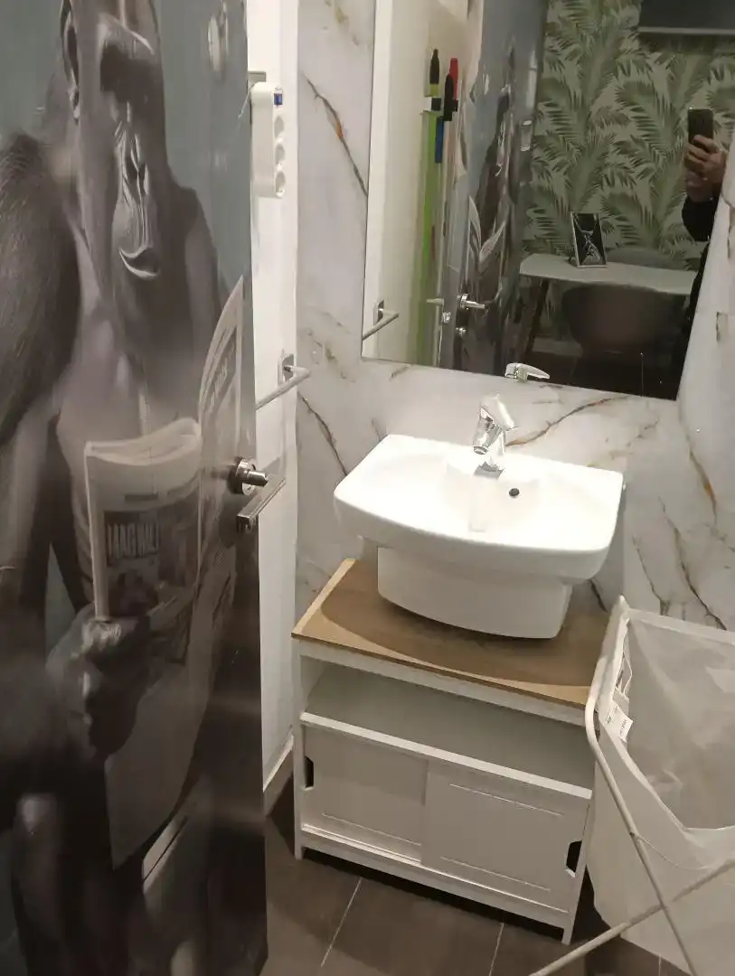 Bany de Loft per a compartir en Leganés amb Aire condicionat, Traster i Moblat