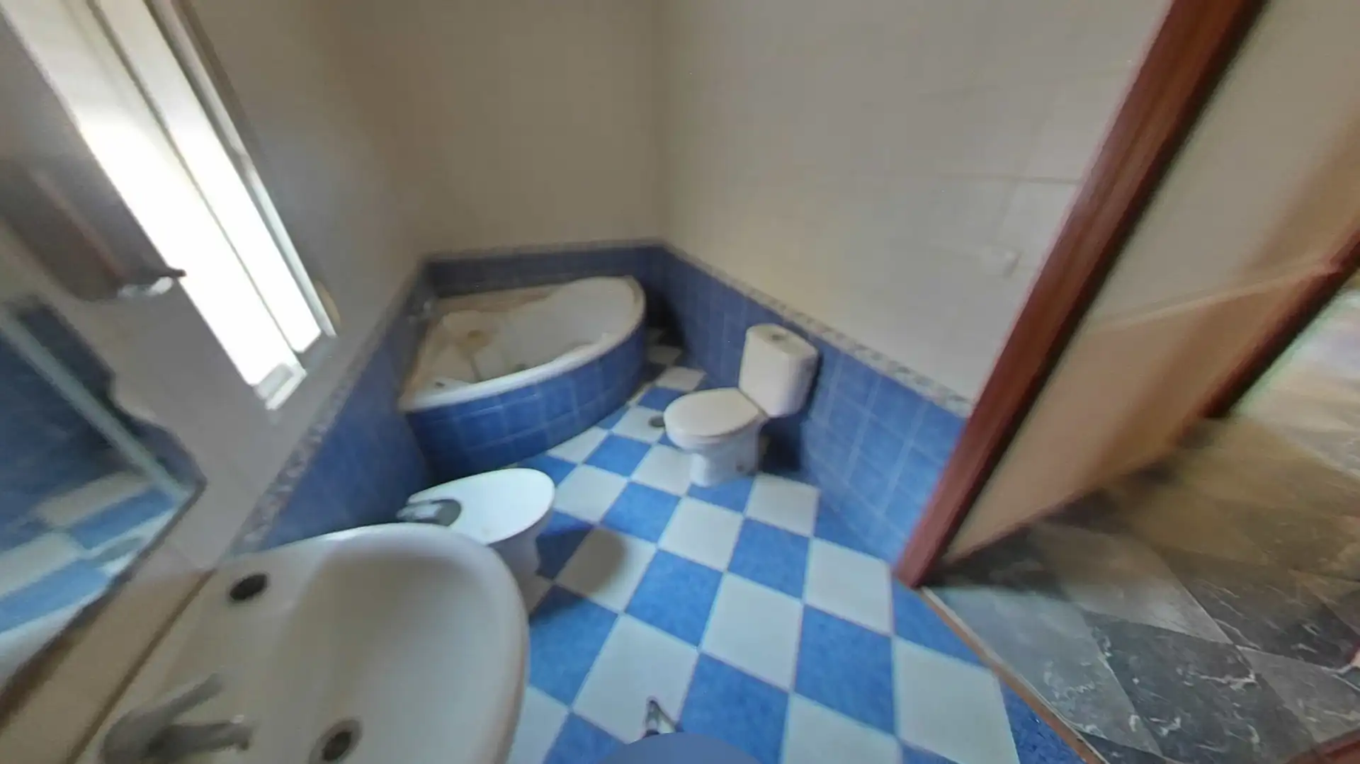 Bathroom of Houses for sale in Adra  with Terrace