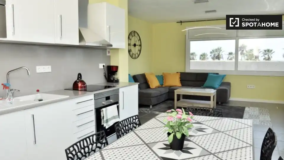 Room in La Barceloneta