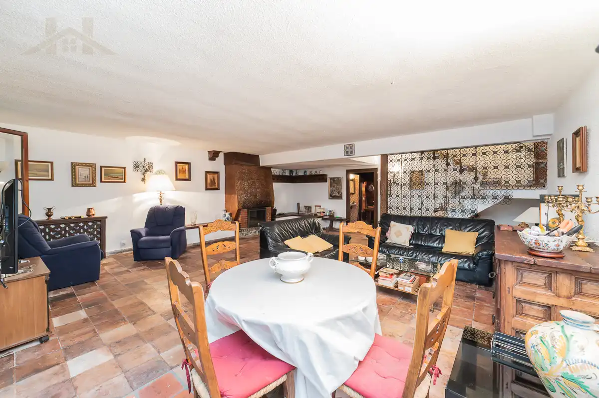 Casa adosada en venta en Pozuelo de Alarcón con Aire acondicionado, Calefacción y Terraza