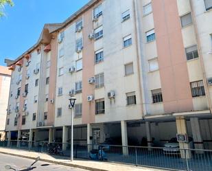 Vista exterior de Apartament en venda en Utrera