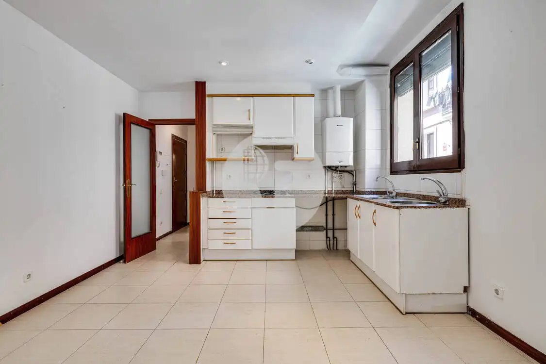 Piso en venta en El Raval, Ciutat Vella