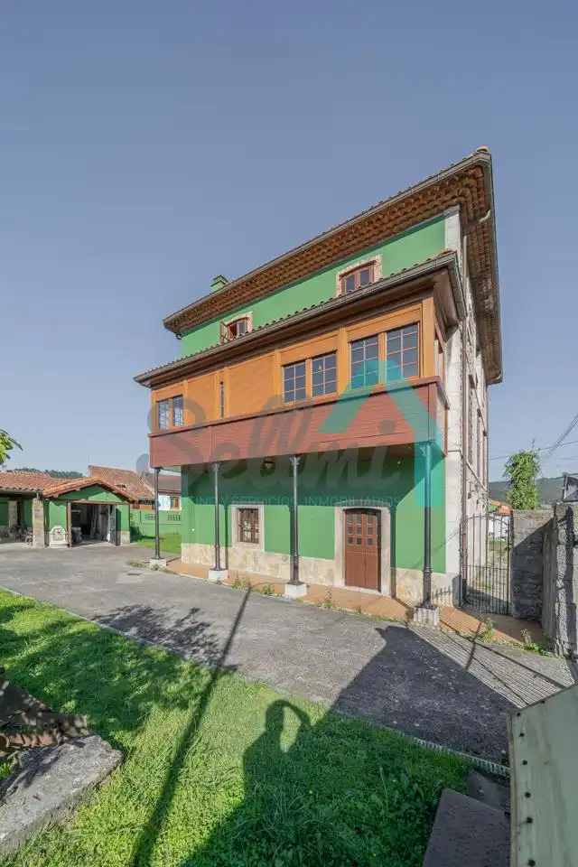 Exterior view of Houses for sale in Pravia  with Heating, Private garden and Parquet flooring