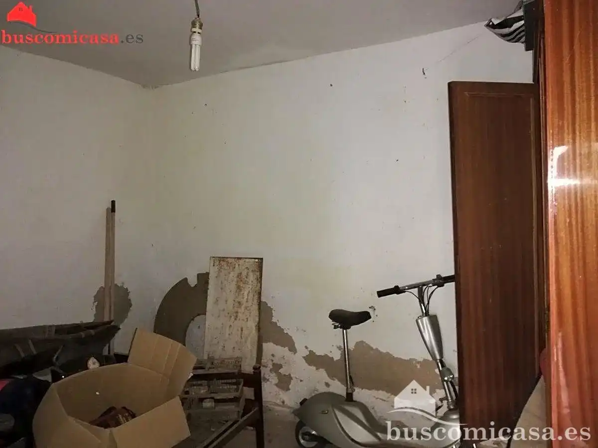 Casa adosada en venta en Linares con Aire acondicionado, Jardín privado y Terraza