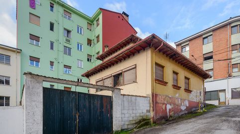 Foto 2 de Casa adosada en venta en C/ la Joecara, Sama, Langreo