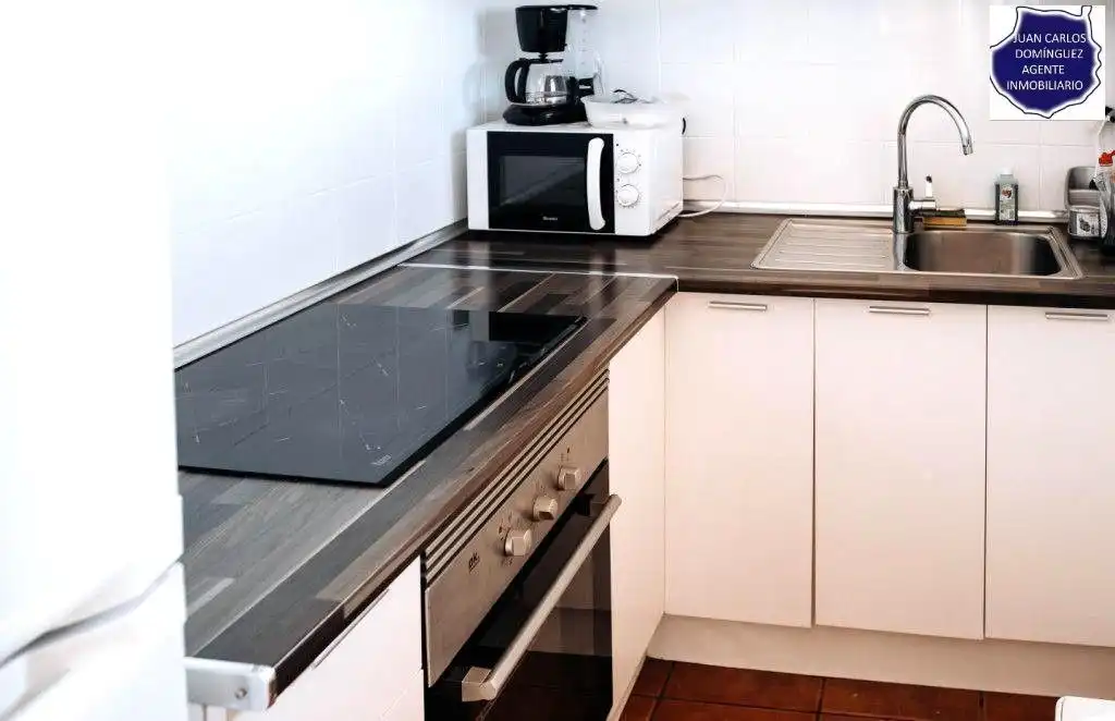 Kitchen of Apartments for rent in San Bartolomé de Tirajana  with Terrace, Furnished and Community pool