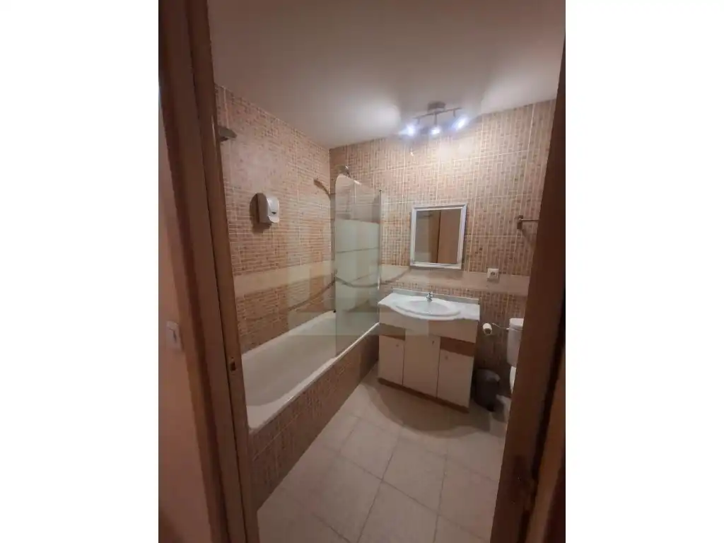 Bany de Apartament en venda en Canillo amb Calefacció i Moblat