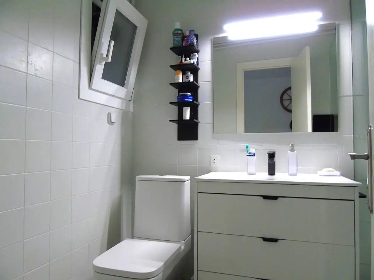 Bathroom of Flat for sale in Vic  with Heating, Parquet flooring and Terrace
