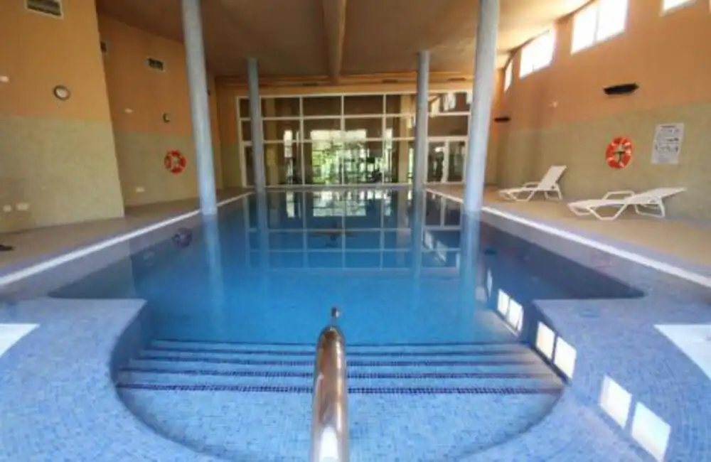 Apartament amb piscina en venda a Nueva Andalucía, imagen 2