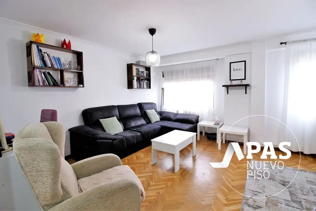 Living room of Flat for sale in Santander  with Heating