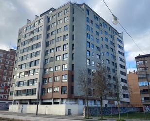 Exterior view of Flat for sale in Burgos Capital  with Heating, Parquet flooring and Storage room