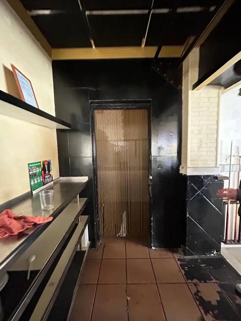 Cuina de Local en venda en San Isidro amb Calefacció i Terrassa