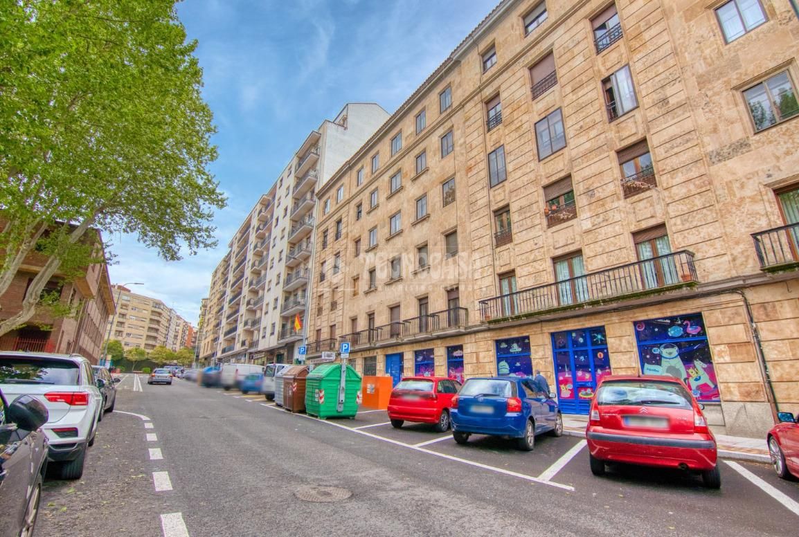 Flat for sale in Prosperidad - Delicias, Salamanca Capital